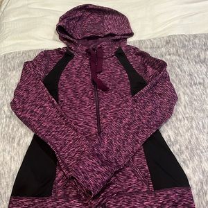 Zip-up fitness sweater